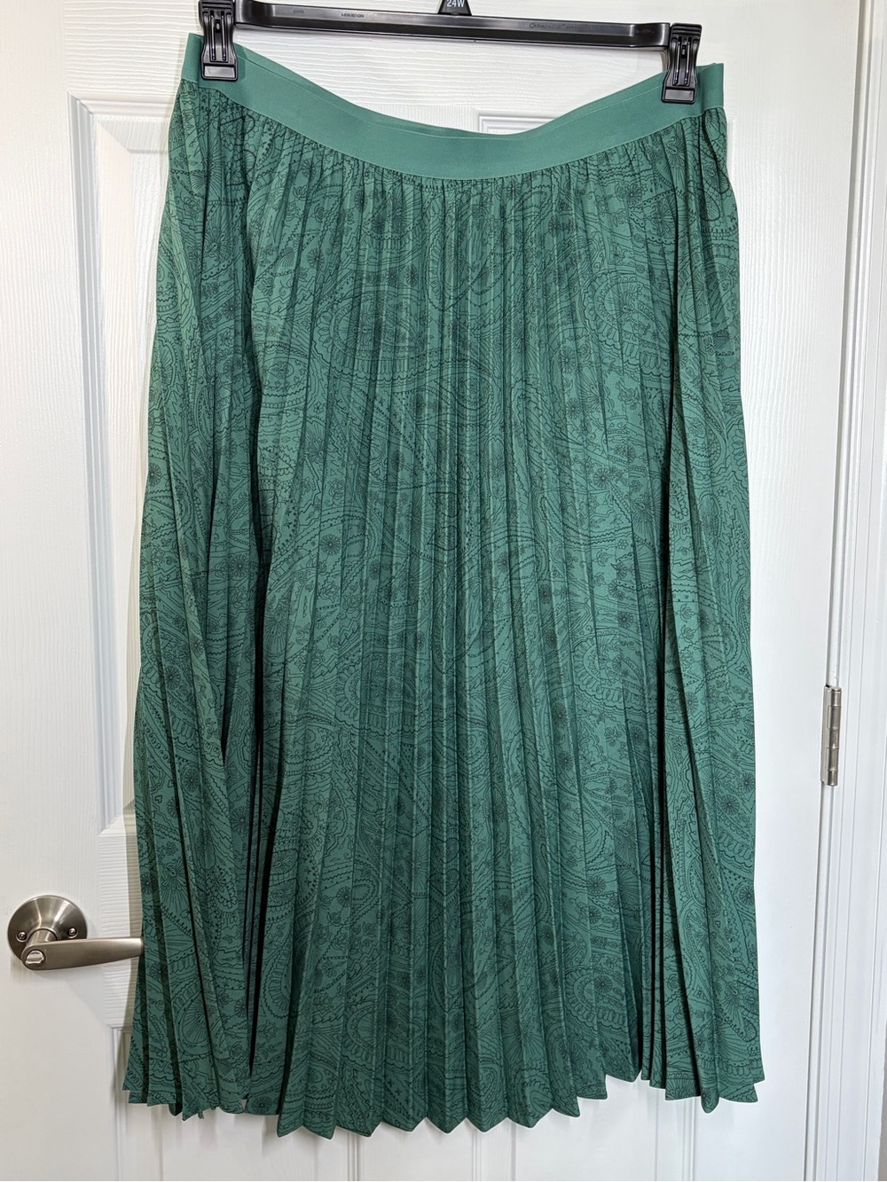 a new day Green Pleated Midi Skirt with Subtle Paisley Print